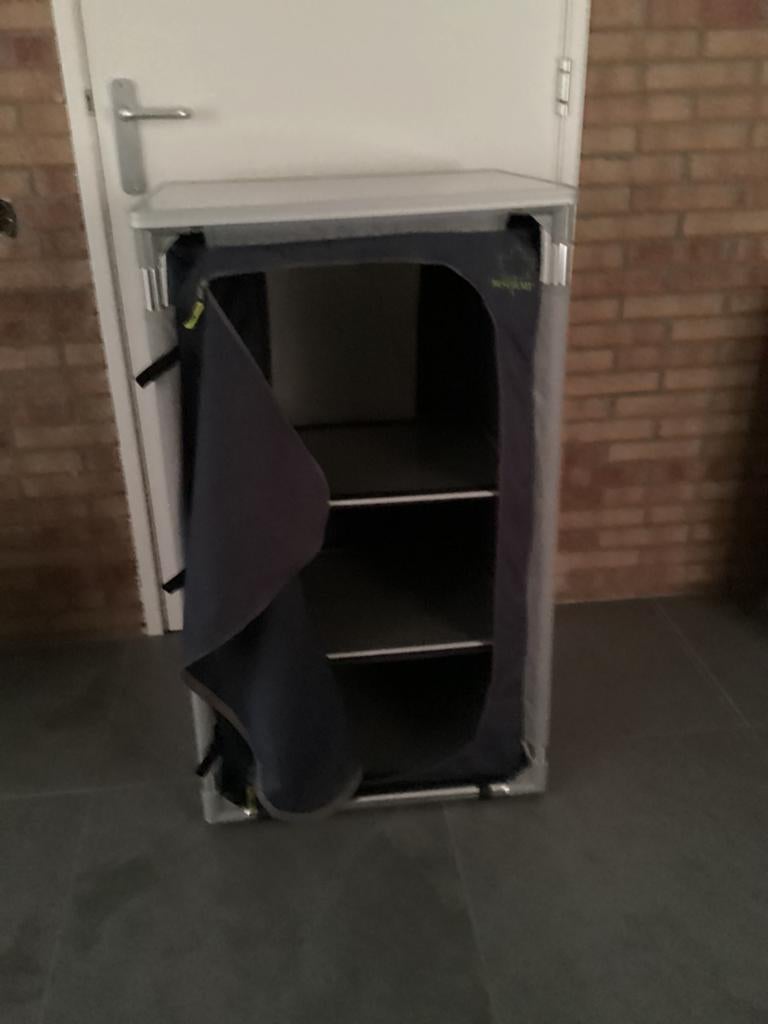 Bo-camp campingkast 57x47x97, Ophalen, Zo goed als nieuw, Campingkast