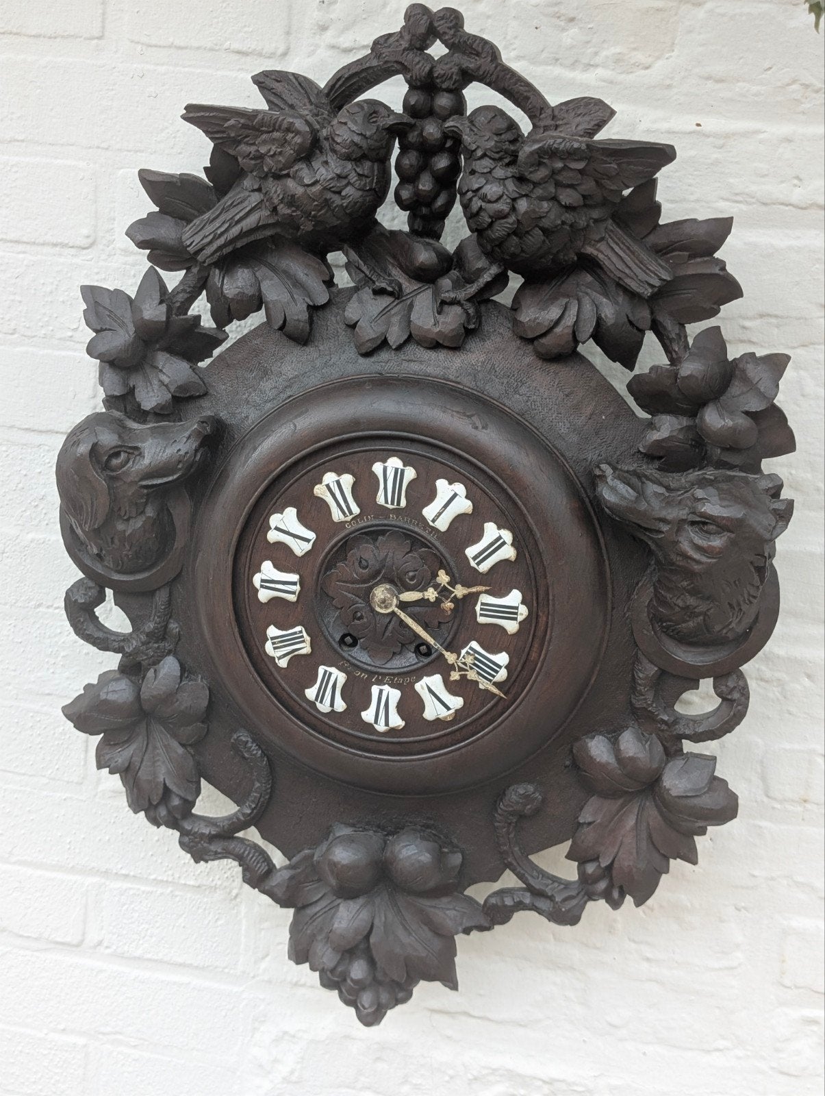 antieke eikenhouten rijk gesneden klok 60 cm h. €95, Antiek en Kunst, Ophalen