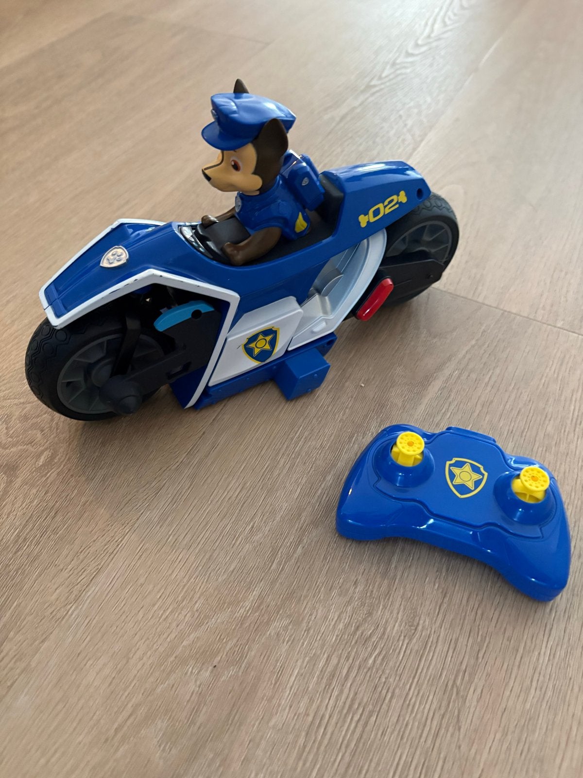 Paw Patrol Chase op afstand bestuurbare motor, Ophalen, Gebruikt, Afstandsbediening