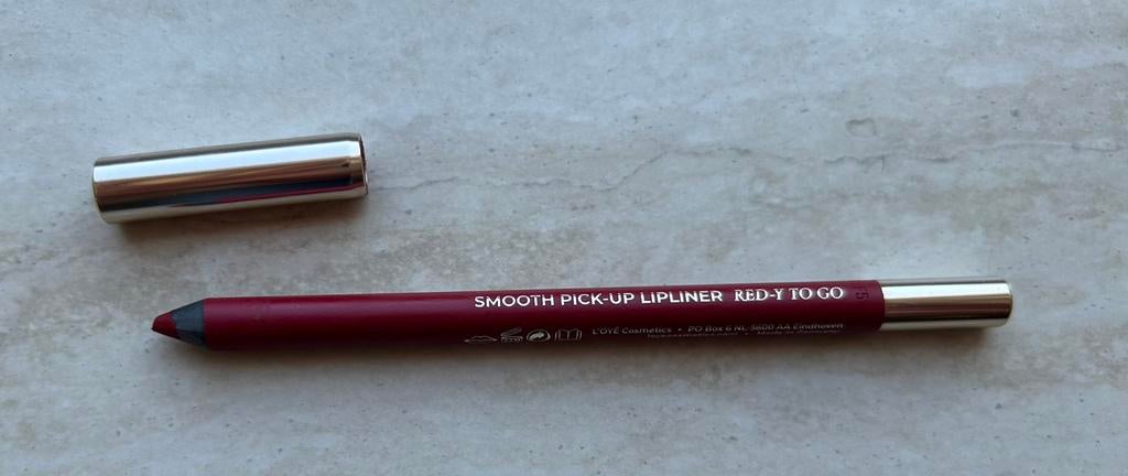 Lipliner Red-Y to go van L’OYE, Gebruikt, Lippen, Verzenden, Make-up