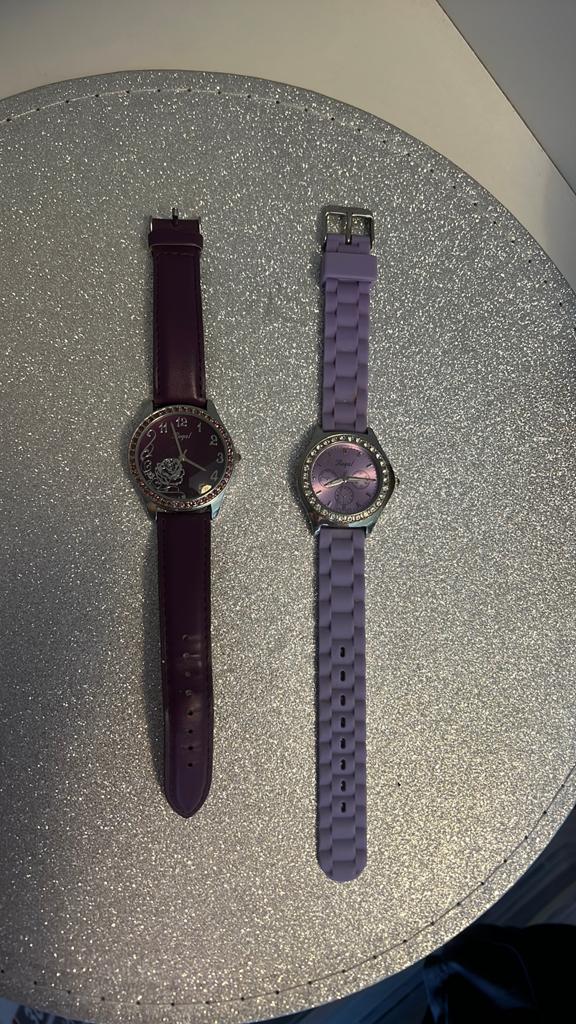 2 Regal horloges dames - paars, batterijen te vervangen, Sieraden, Tassen en Uiterlijk, Horloges | Dames, Overige materialen, Gebruikt