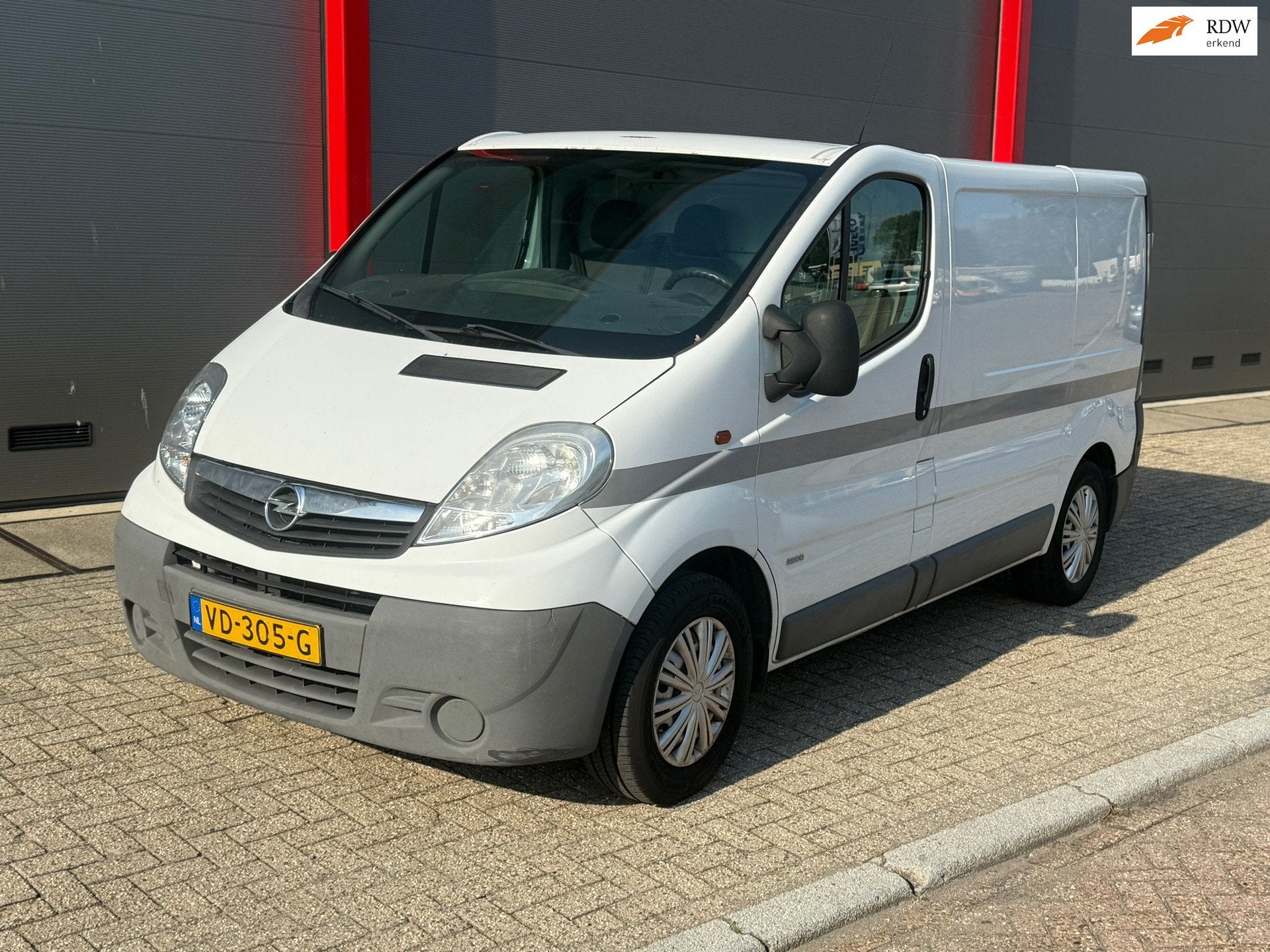 Opel Vivaro 2.0 CDTI L1H1 EcoFLEX, Auto's, Voorwielaandrijving, Euro 5, 4 cilinders, Bedrijf
