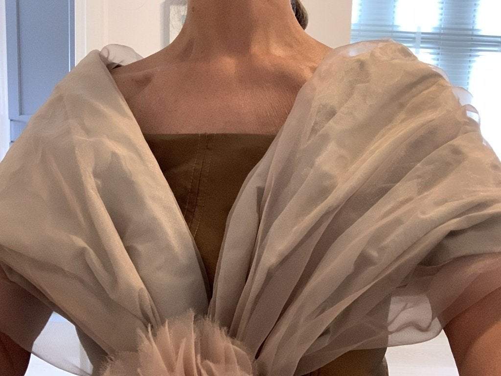 Nieuwe unieke elegante stola voor gala feest of huwelijk, Kleding | Dames, Ophalen, Overige typen, Beige, Maat 42/44 (L)