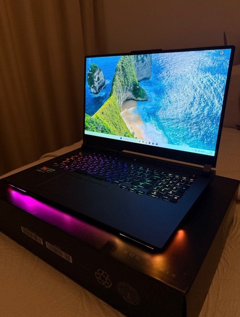 Asus ROG Strix Game Laptop | 4070 | 240Hz, Computers en Software, Windows Laptops, Ophalen of Verzenden, Zo goed als nieuw, Gaming