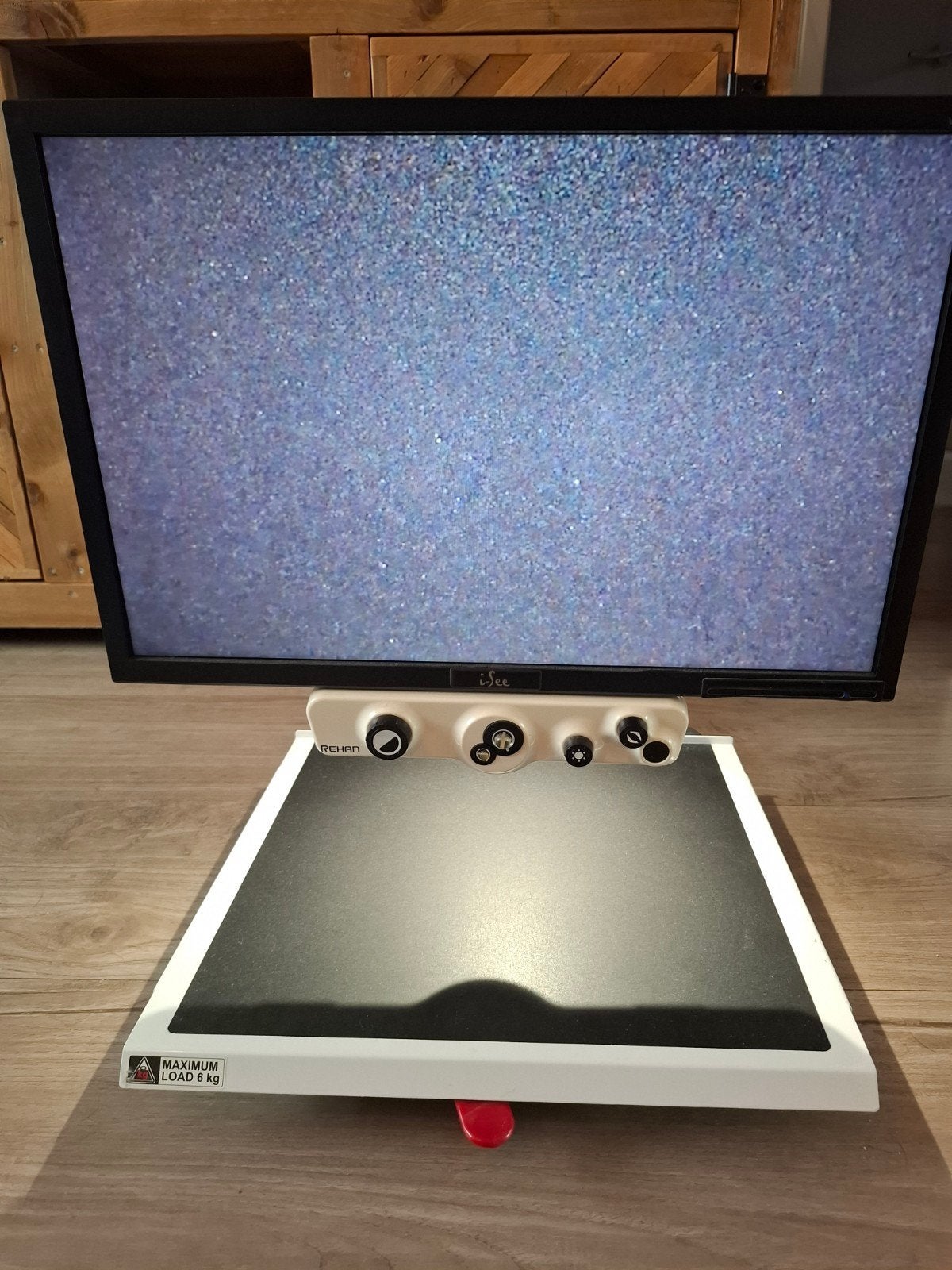 I-See Beeldschermloep met LCD-scherm, 50 Hz, Zo goed als nieuw, 40 tot 60 cm, Ophalen