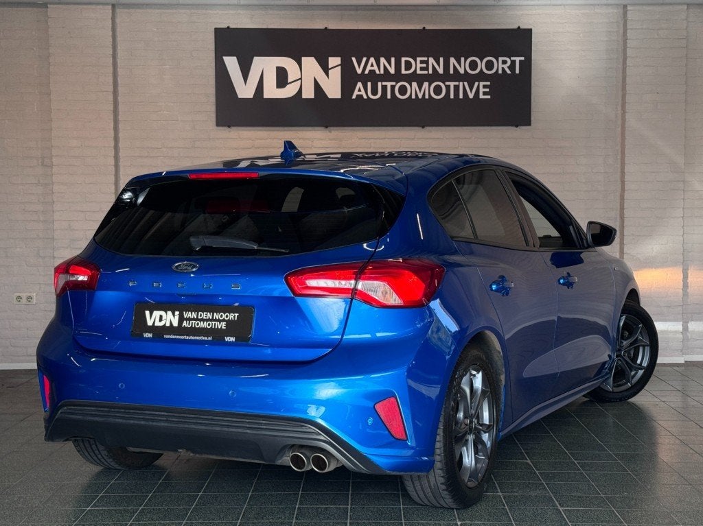 Ford FOCUS 1.0 EcoBoost ST Line Business Trekhaak Navi ACC S, 125 pk, Gebruikt, Met garantie (alle), Blauw