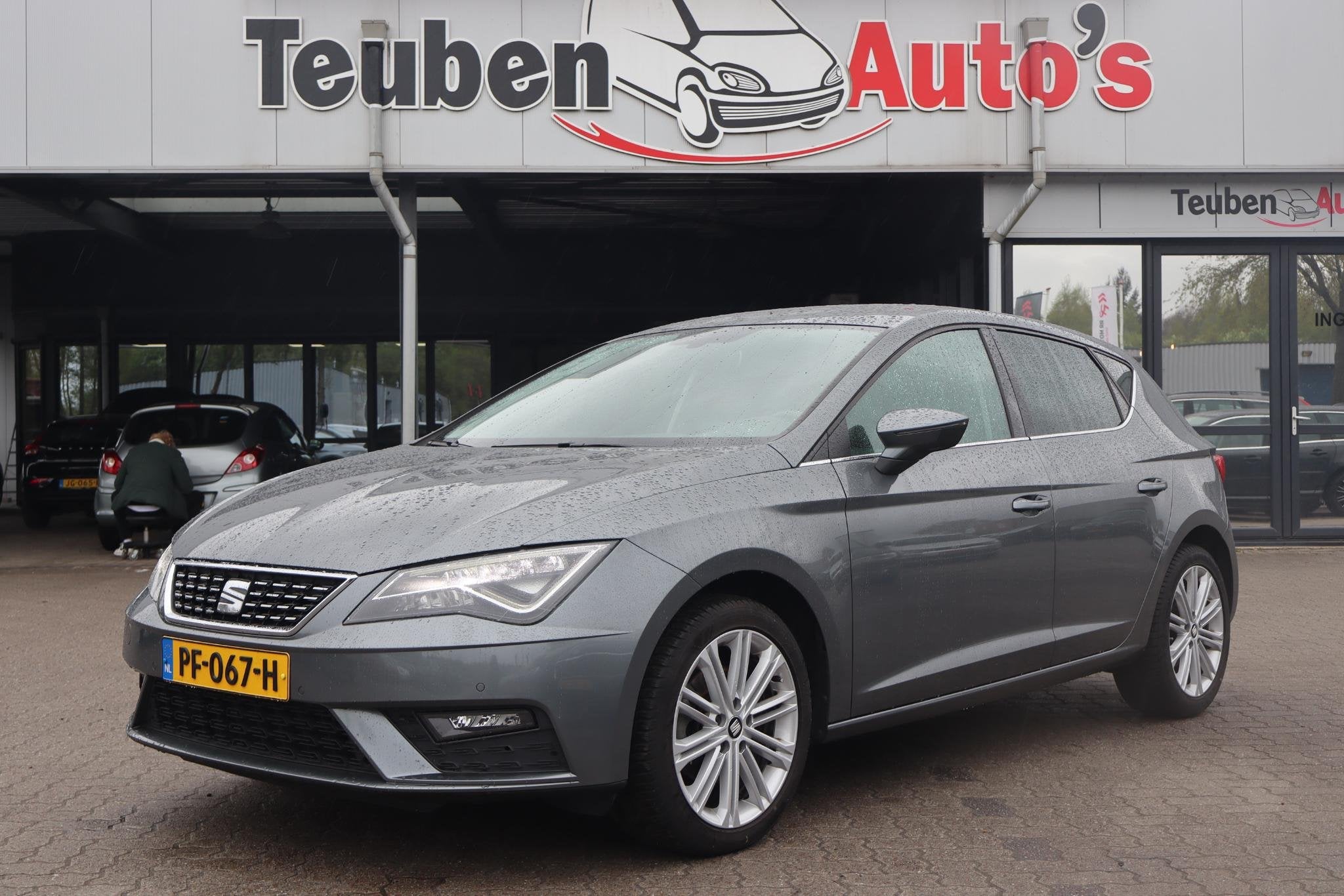 SEAT Leon 1.4 EcoTSI Xcellence | CarPlay | Navigatie | Camer, Auto's, Voorwielaandrijving, 1141 kg, Stof, Gebruikt