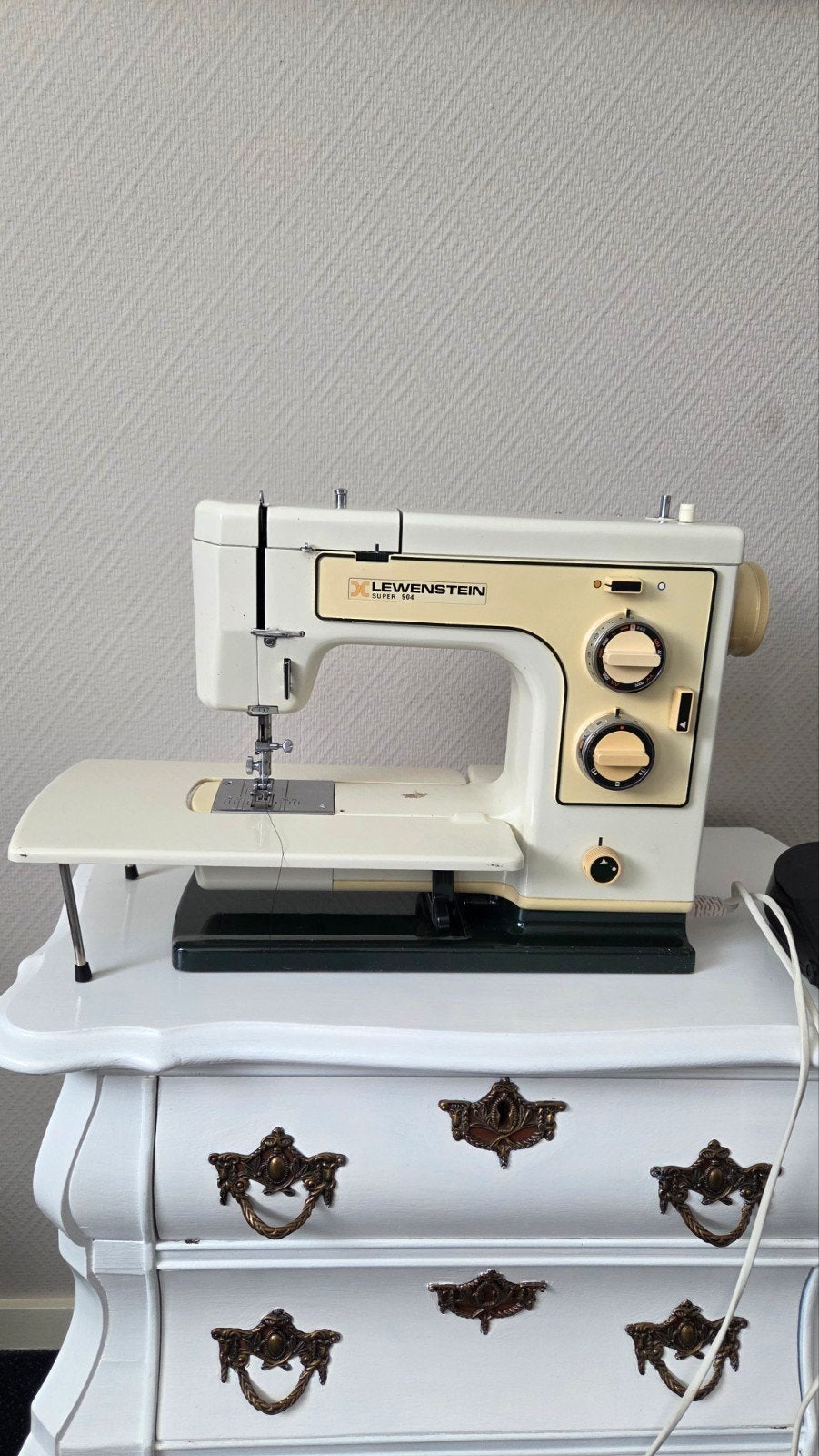 Complete Vintage Naaimachine Lewenstein Super 904 met Koffer, Ophalen, Zo goed als nieuw, Naaimachine, Lewenstein