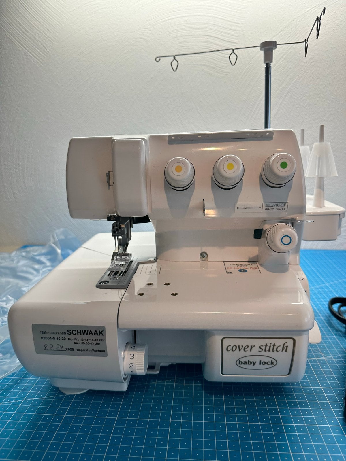 Baby Lock Coverstitch machine - Professionele afwerking, Hobby en Vrije tijd, Naaimachines en Toebehoren, Ophalen, Zo goed als nieuw