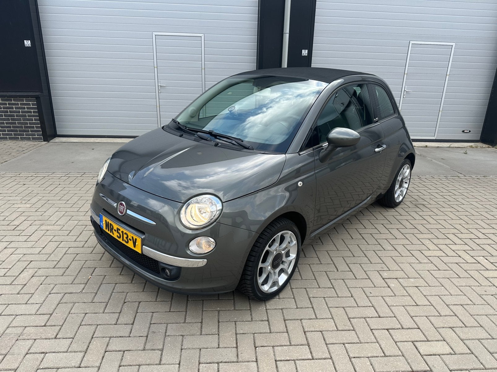 Fiat 500 | Cabrio | 1.2 | Airco | Carplay | Nw APK +Gr Beurt, Auto's, Fiat, Voorwielaandrijving, 4 cilinders, Cabriolet, Bedrijf