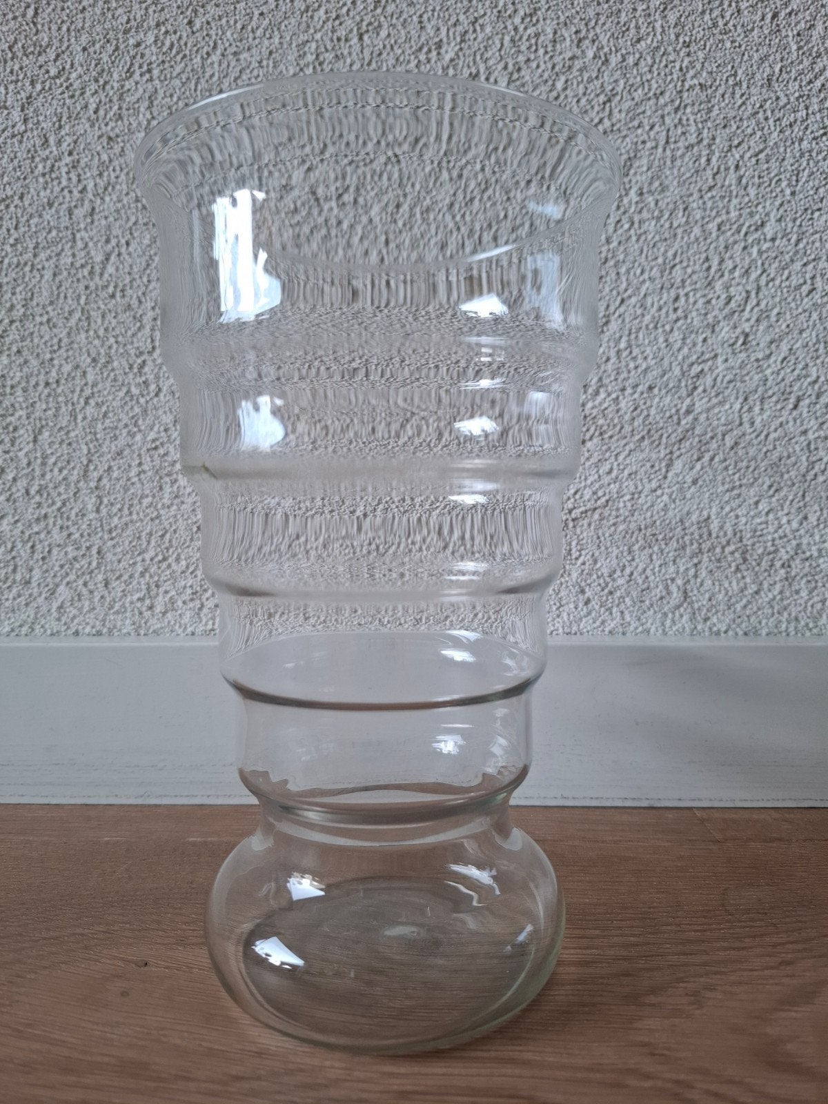 KPC de Bazel glazen ribbelvaas model S ca. 21cm., Ophalen of Verzenden