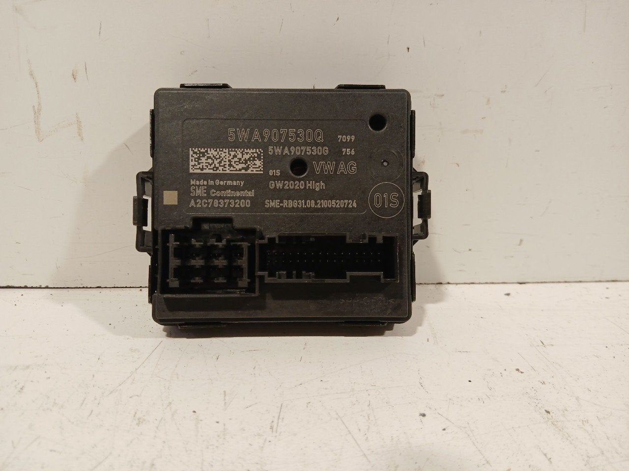 Gateway module Volkswagen Golf, Onderdelen@venauto.nl, Van der Ven Autorecycling B.V., Gebruikt, Ettenseweg 76, 4706 PB Roosendaal, The Netherlands