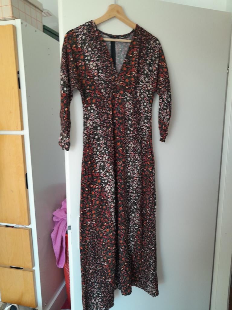 Stradivarius jurk maat M zgan, Ophalen of Verzenden, Zo goed als nieuw, Maat 38/40 (M)
