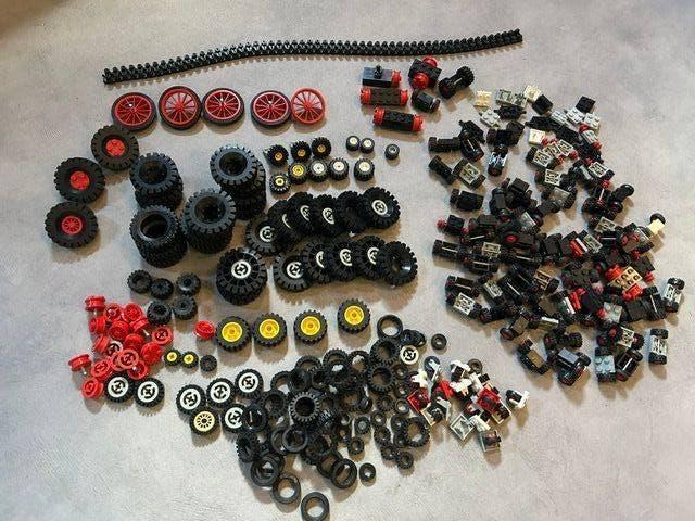 Lego Technisch WIELEN en BANDEN, Ophalen of Verzenden, Gebruikt, Accessoire, Lego