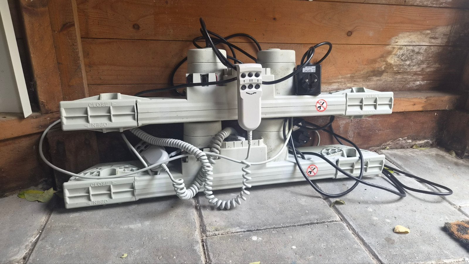 Duomat 5 boxsping motors met afstandsbediening, Ophalen of Verzenden, Gebruikt