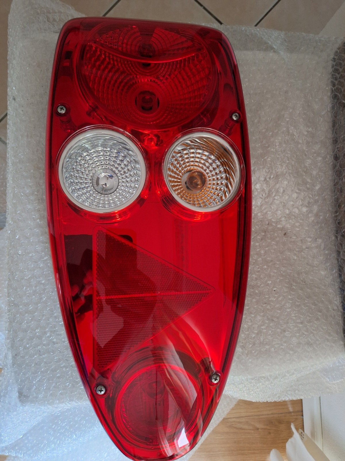 nieuwe Linker achterlicht hobby caravan model van 2001/2006, Ophalen of Verzenden, Nieuw