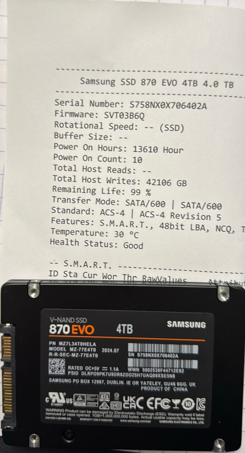 Samsung 4TB SSD, type 870 EVO met 99% lifetime remaining