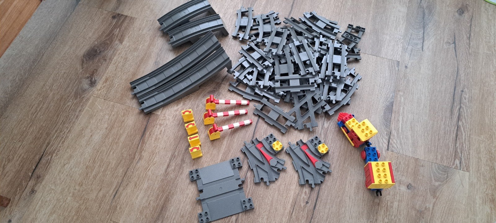 Lego Duplo trein + rails, Ophalen, Zo goed als nieuw, Duplo