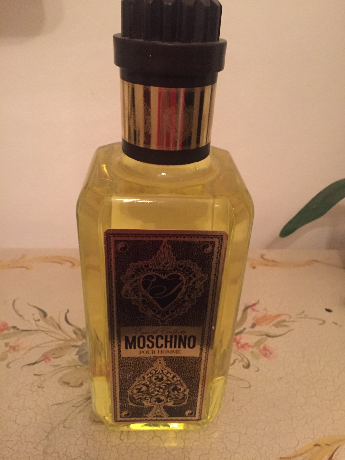 Gigant glazen gevulde factise Moschino homme, Ophalen of Verzenden, Zo goed als nieuw, Parfumfles
