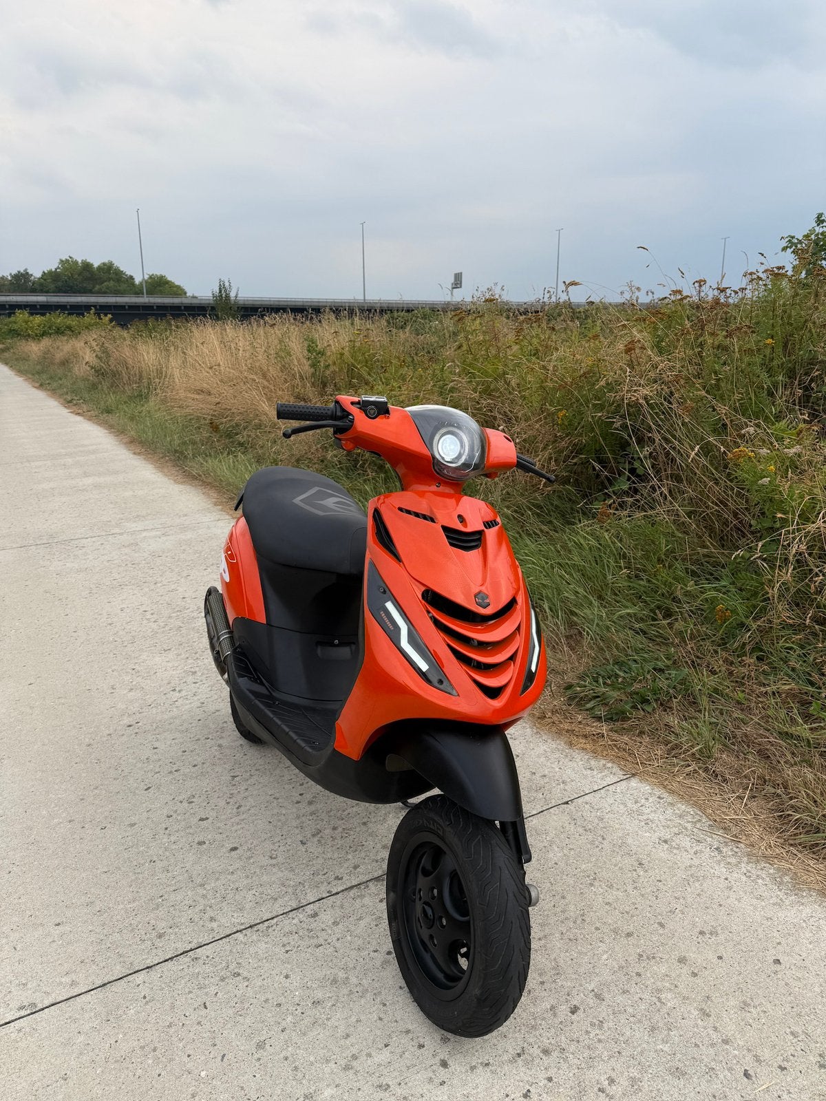 Zip 2 takt | 70cc hoogtoerig | orgi SP voorvork, Ophalen
