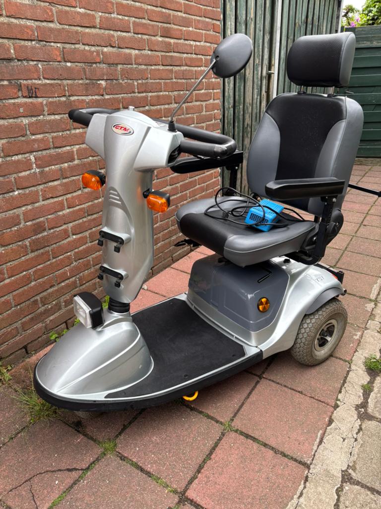 Scootmobiel goed werkend, Ophalen, Zo goed als nieuw, 16 t/m 25 km, 11 t/m 15 km/u