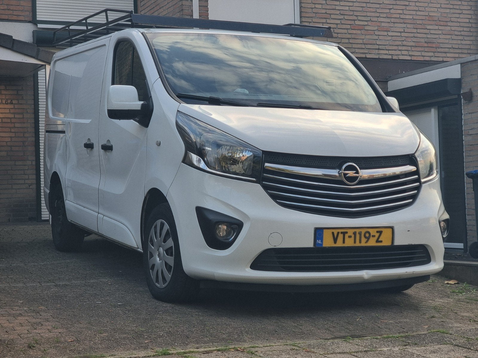 Opel Vivaro 1.6 D 88KW BV 2016, Adaptive Cruise Control, Euro 5, 4 cilinders, Leder en Stof