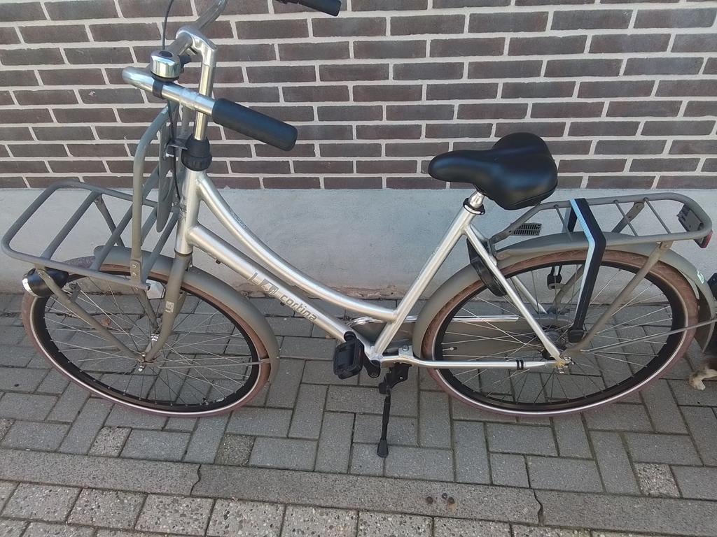 Cortina u4 damesfiets 3 versnellingen terugtraprem 57 cmhoog, Fietsen en Brommers, Fietsen | Dames | Damesfietsen, Terugtraprem