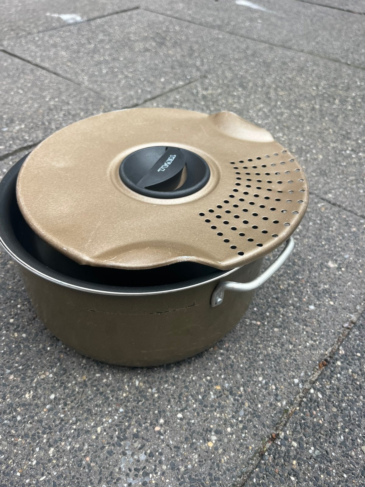 Tefal pannenset camping, Ophalen, Gebruikt