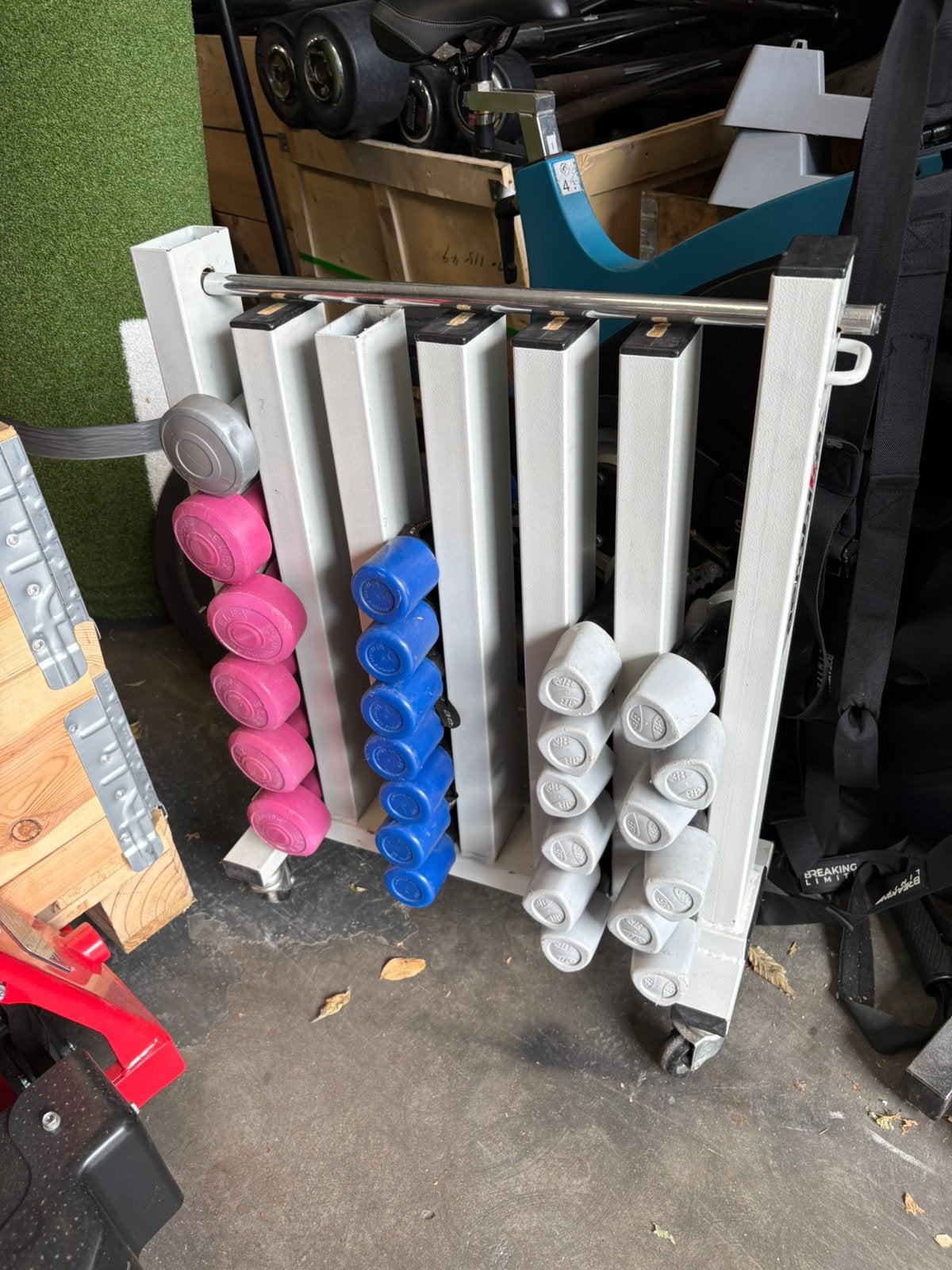 Rekje met dumbbells gewichten, Ophalen, Gebruikt, Rek met dumbbells, Gewichten