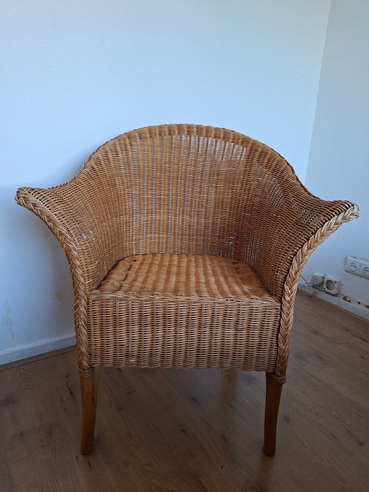 Rieten stoel, Ophalen, Bruin, Riet of Rotan, Zo goed als nieuw