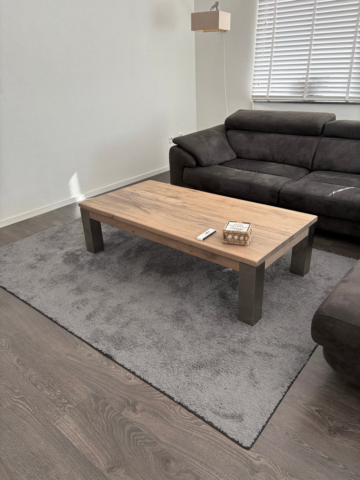 Modern salon tafel met rvs onderstel, Huis en Inrichting, Ophalen, Gebruikt