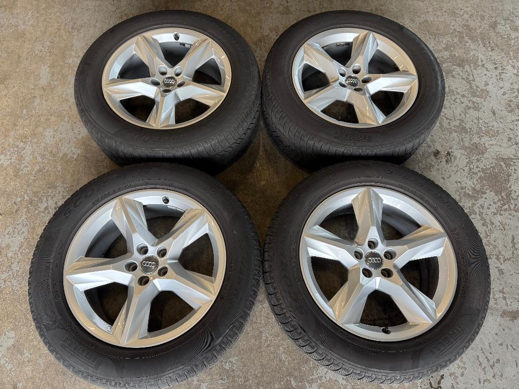 Originele set 19 Inch Audi Q7 velgen met winterbanden 5x112!, Gebruikt, 255 mm, Banden en Velgen, Winterbanden