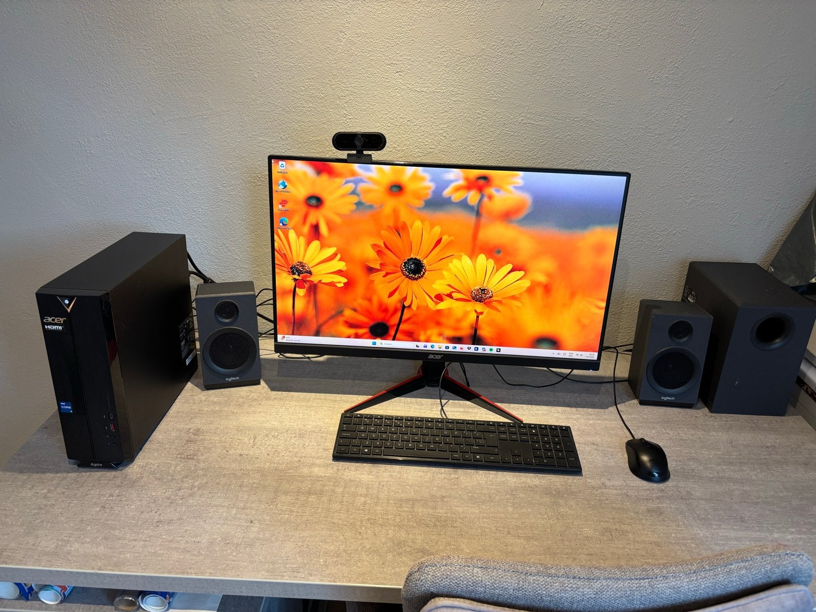 Acer Gaming PC met Monitor - Ideaal voor Gaming en Meer, Ophalen, HDD, 2 tot 3 Ghz, Zo goed als nieuw