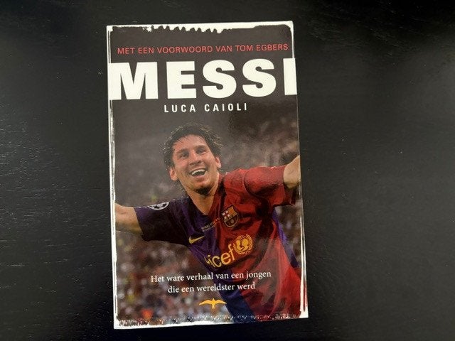 Messi - Luca Caioli, Ophalen of Verzenden, Zo goed als nieuw