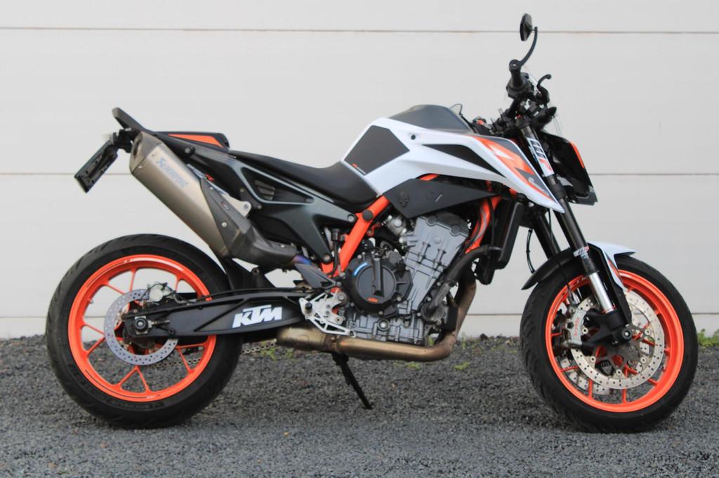 KTM 890 Duke R Akrapovic Tech Pack Quickshifter LED Cruise A, Motoren, Motoren | KTM, Handvatverwarming, Meer dan 35 kW, KTM Sportmotorcycle GmbH