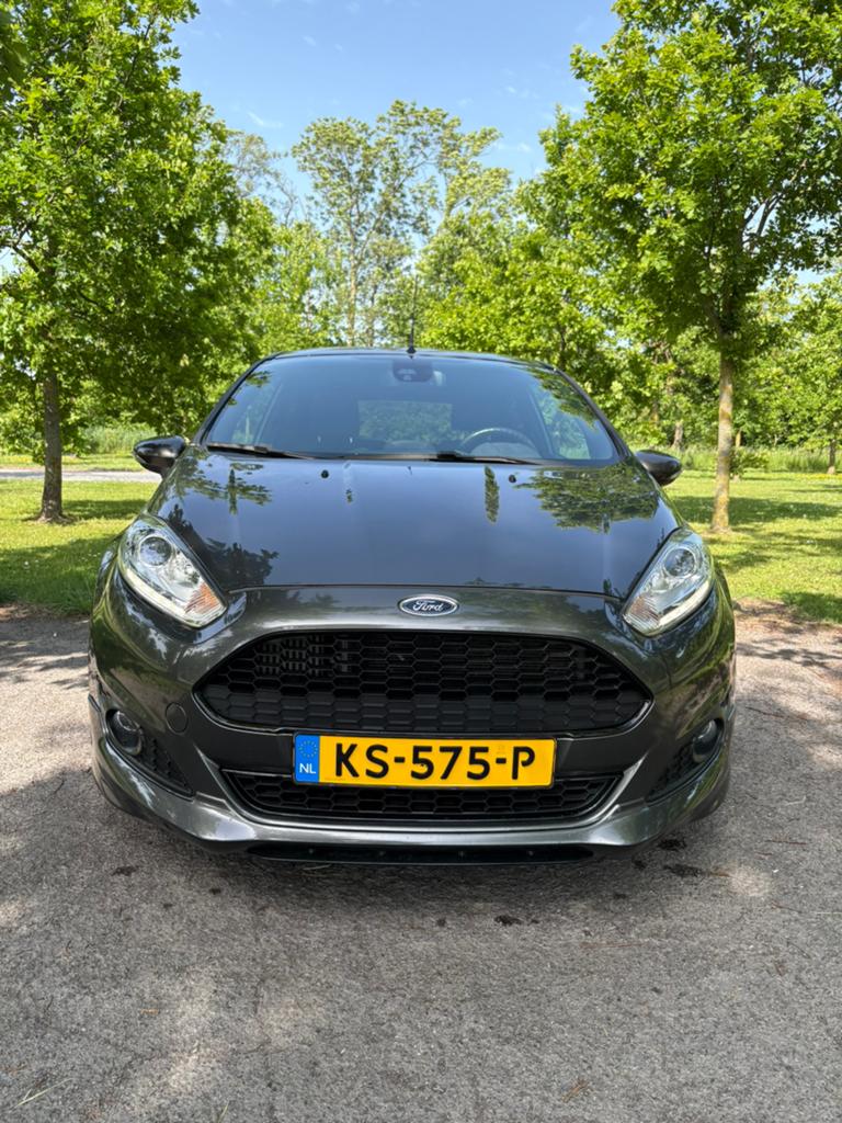 Ford Fiësta 1.0 92KW/125PK 3D 2016 st line uitvoering, Auto's, Voorwielaandrijving, 125 pk, 40 €/maand, 23 km/l