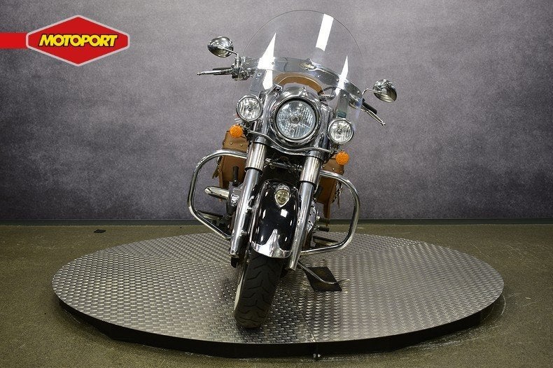 Indian CHIEF VINTAGE (bj 2015), Polaris@polaris.com, Bedrijf, Polarisweg 1
1234 AA  Polaris, Indian