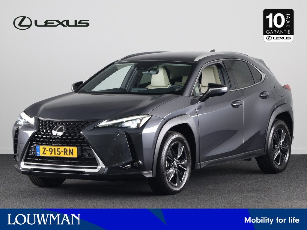 Lexus UX 250h Luxury Line | Carplay | Stoelverwarming | Adap, Auto's, Lexus, 12 maanden, Gebruikt, 4 cilinders, 19 km/l