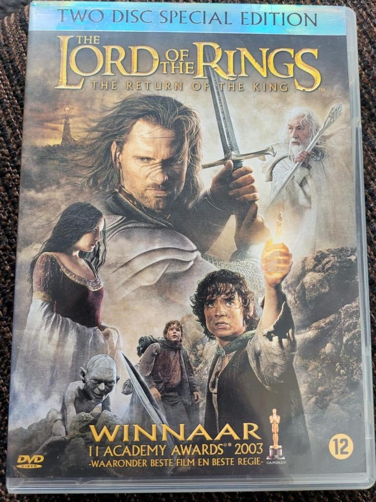 The lord of the rings the return of the king 12 jaar, Ophalen of Verzenden, Zo goed als nieuw, Boek of Poster