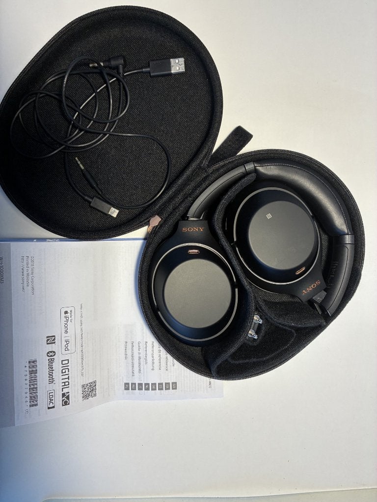 Sony WH-1000XM3 bluetooth hoofdtelefoon – noise cancelling, Audio, Tv en Foto, Koptelefoons, Ophalen of Verzenden, Zo goed als nieuw