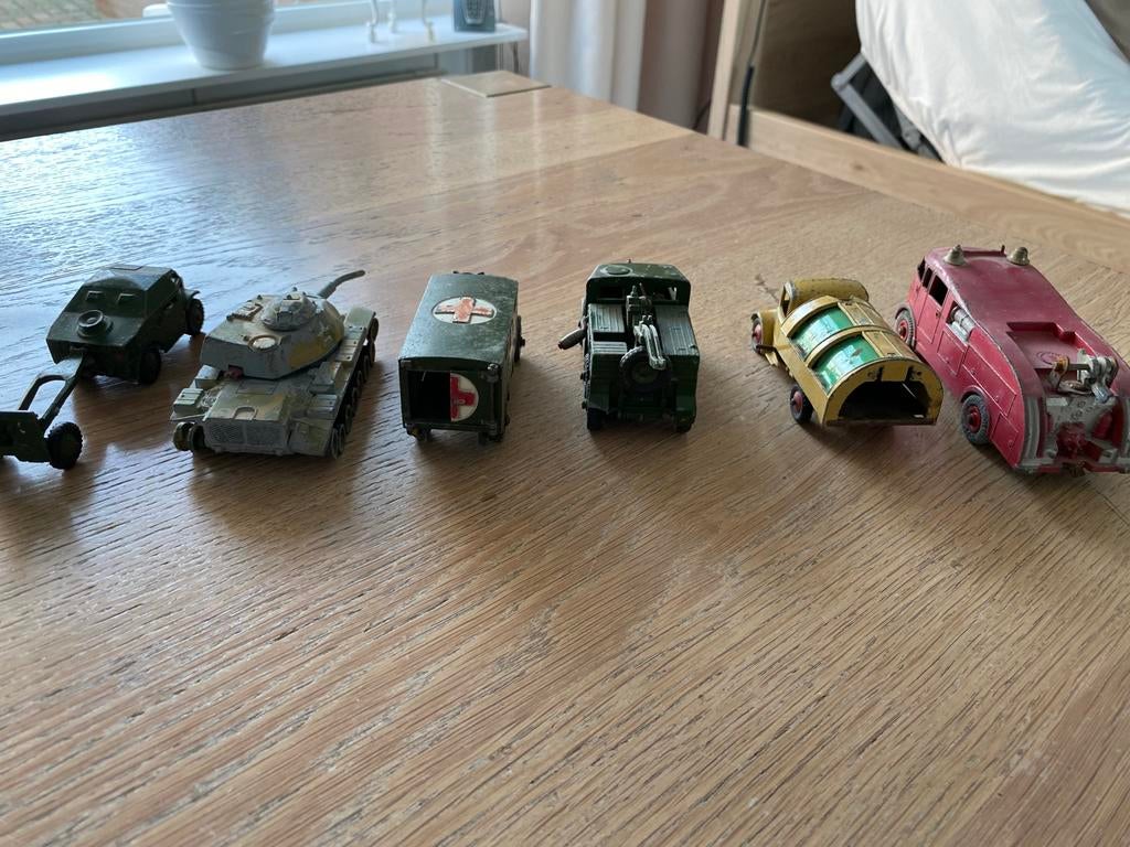 Dinky toys, Ophalen of Verzenden, Zo goed als nieuw