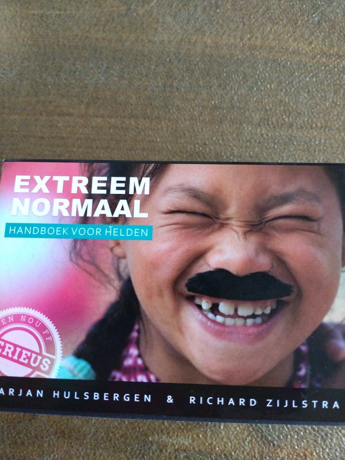 Richard Zijlstra - Extreem normaal, Boeken, Ophalen of Verzenden, Zo goed als nieuw, Richard Zijlstra; Arjan Hulsbergen