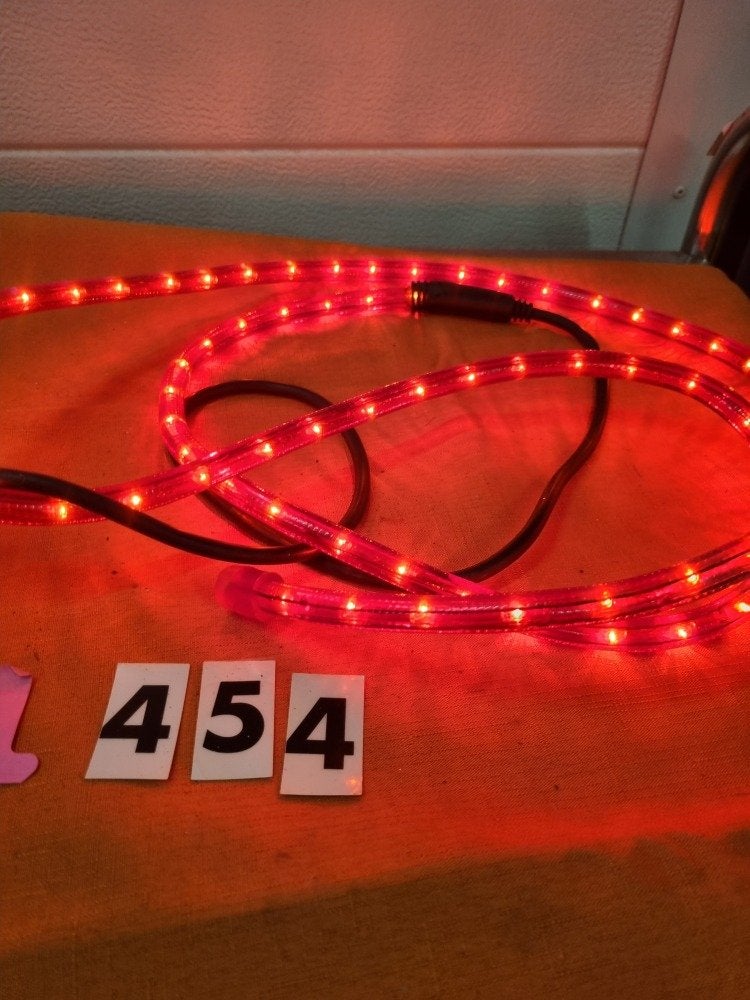 lichtslang rood 2 meter [b454], Ophalen of Verzenden, 'T Olde Gre-j, Info@toldegrej.nl, Endepoelstraat 20f Didam