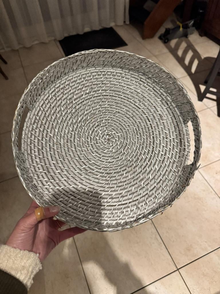Rond rotan dienblad zilverkleurig, Ophalen, Gebruikt, Rond, Overige materialen