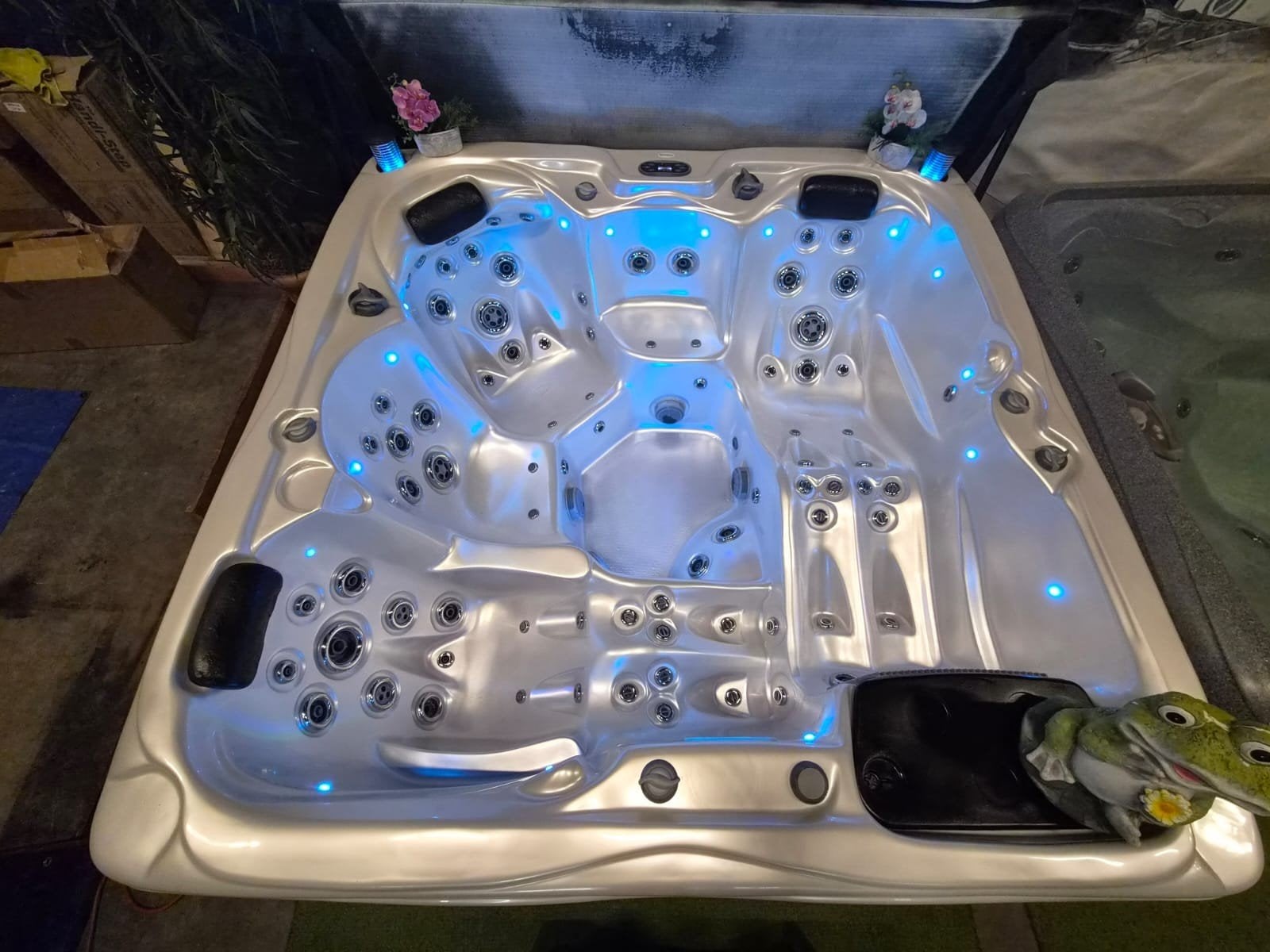 ‼️SPOTGOEDKOOP ‼️BALBOA JACUZZI ‼️ 2 LIGPLAATSEN, Tuin en Terras, Ophalen of Verzenden