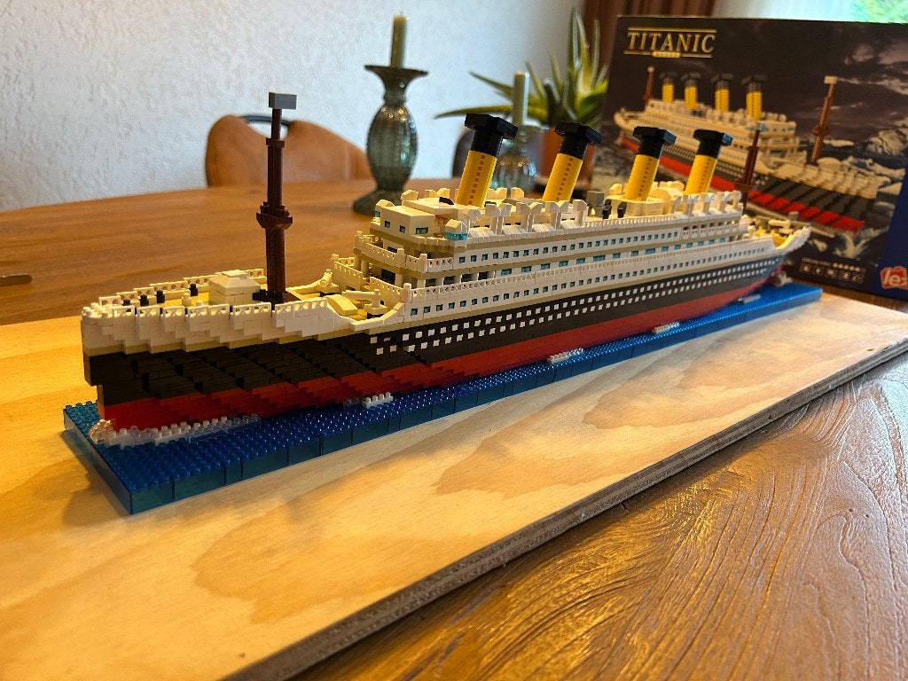 Titanic  bouwstenenmodel, Hobby en Vrije tijd, Modelbouw | Boten en Schepen, Ophalen, Zo goed als nieuw, 1:200 of kleiner, Overige merken