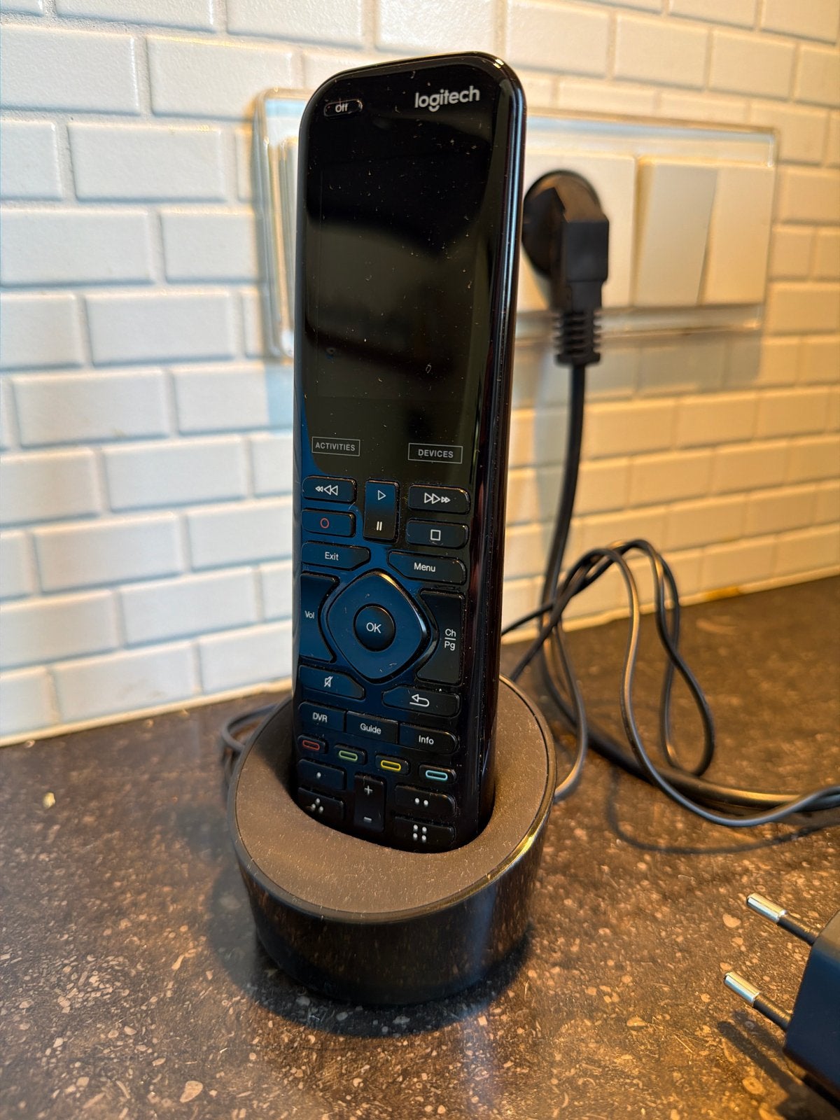 Logitech Harmony One universele afstandsbediening, Audio, Tv en Foto, Afstandsbedieningen, Ophalen, Universeel, Zo goed als nieuw