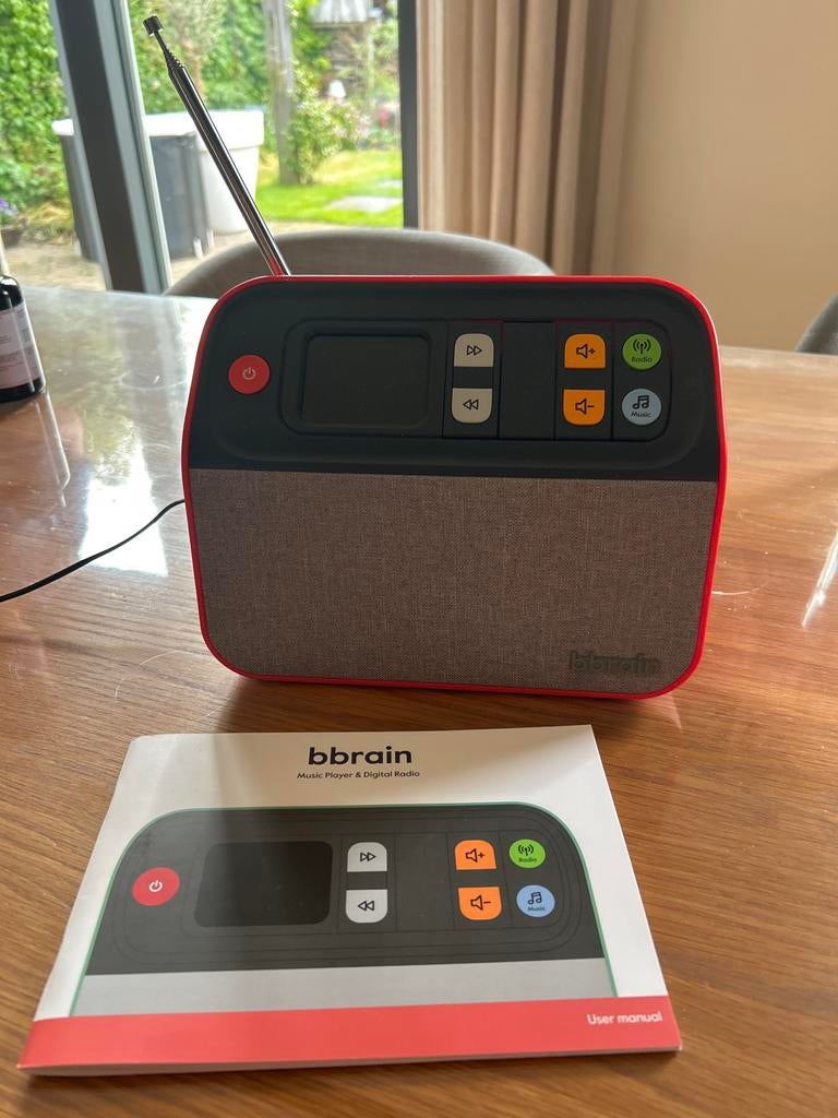 Bbrain Muziekspeler & Digitale Radio - Zo goed als nieuw, Audio, Tv en Foto, Radio's, Ophalen of Verzenden, Zo goed als nieuw