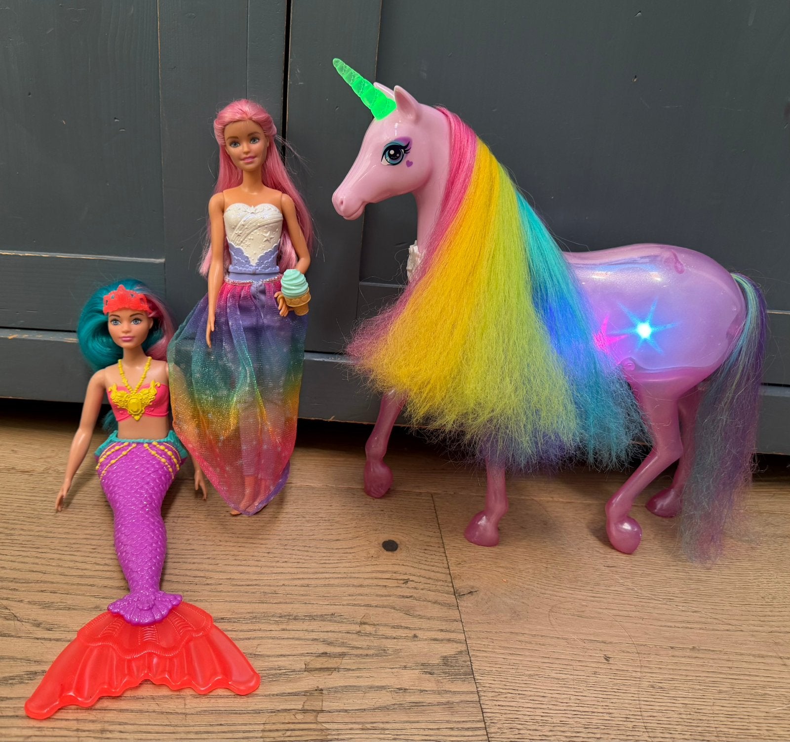 Dreamtopia unicorn lichtjespaard, regenboogbarbie&zeemeermin, Ophalen of Verzenden, Zo goed als nieuw, Barbie
