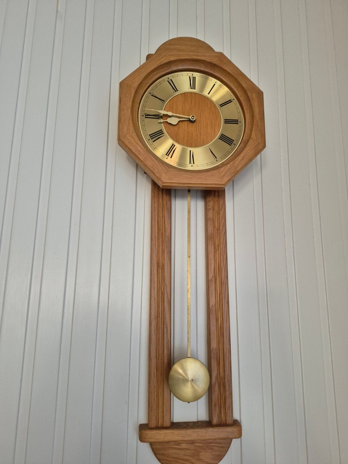 Wandklok met slinger - Klassiek design, Antiek en Kunst, Ophalen